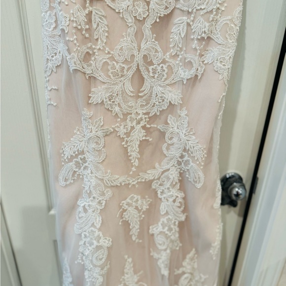 Never worn size 14 Kitty Chen Wedding Dress - Picture 2 of 6